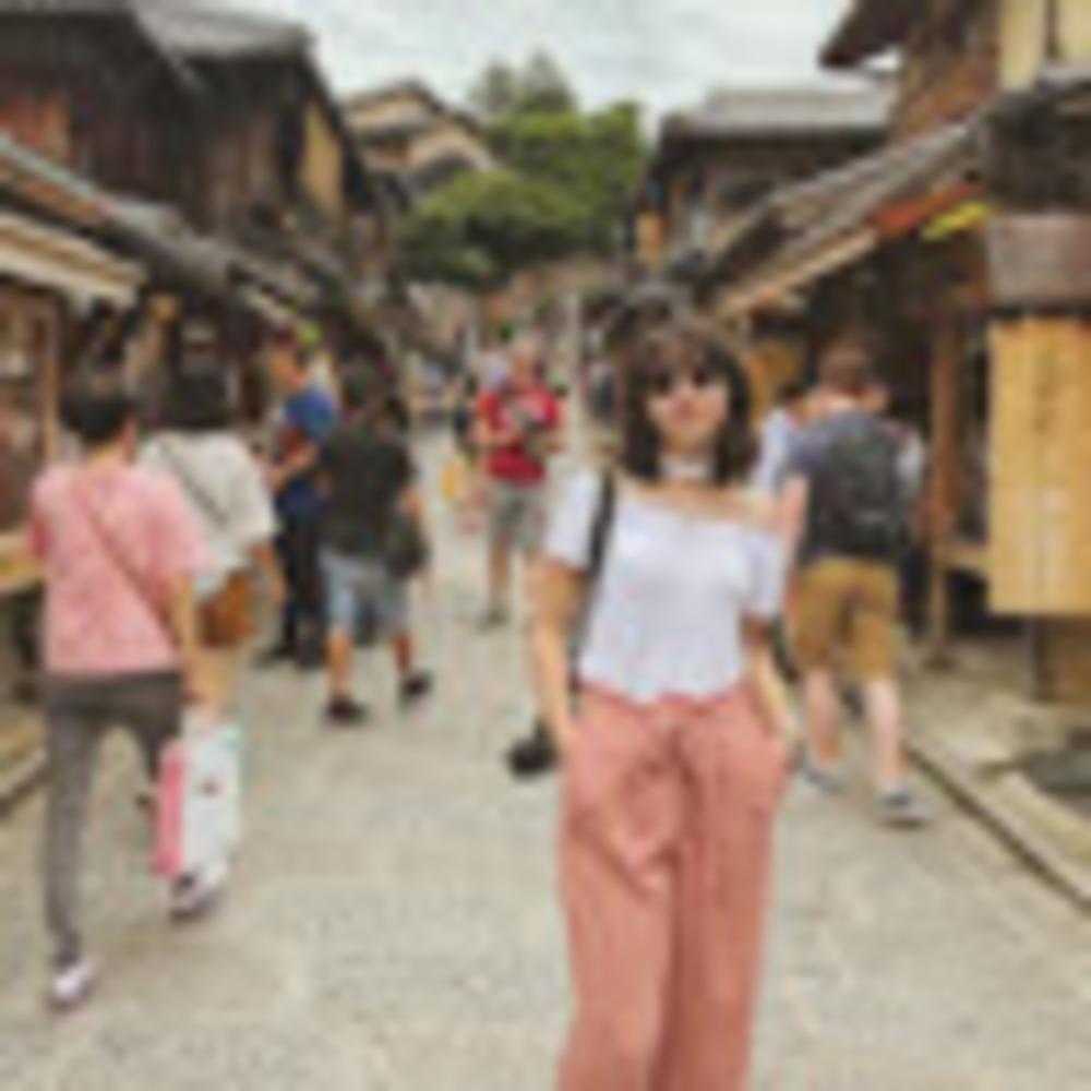 Meet your Posher, Jessica